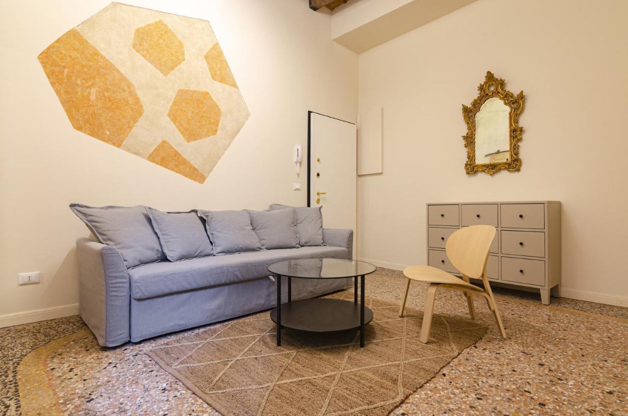 Azeglio Luxury Homes Apartment *
